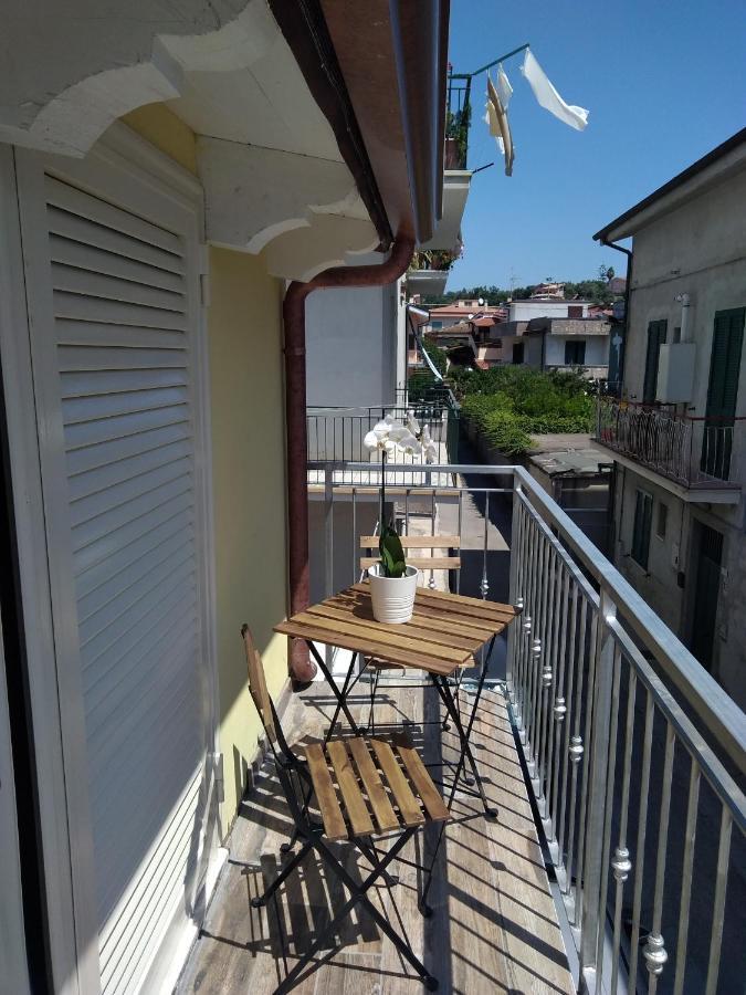 B&B A Casa Di Antonella 斯考里 外观 照片