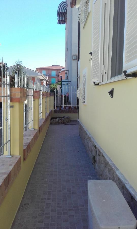 B&B A Casa Di Antonella 斯考里 外观 照片