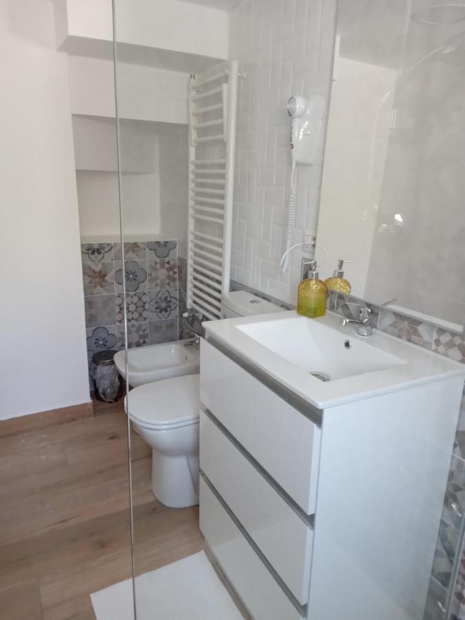 B&B A Casa Di Antonella 斯考里 外观 照片