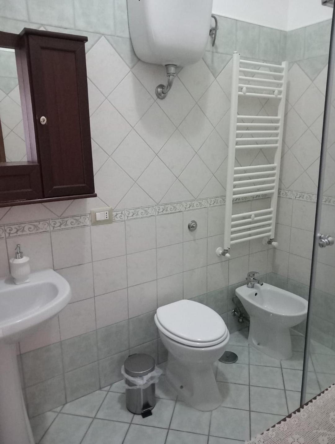 B&B A Casa Di Antonella 斯考里 外观 照片