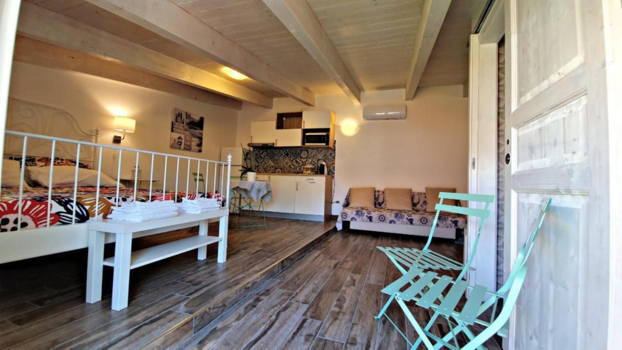 B&B A Casa Di Antonella 斯考里 外观 照片